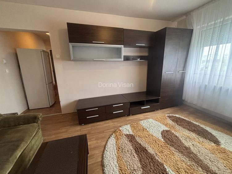 Apartament zona Dacia