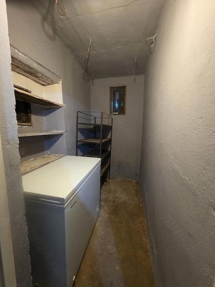 Casa de vanzare in comuna Calnic - 5