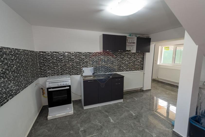 Casa cu 4 camere de vanzare , 96mp totali, sat Islaz - 30