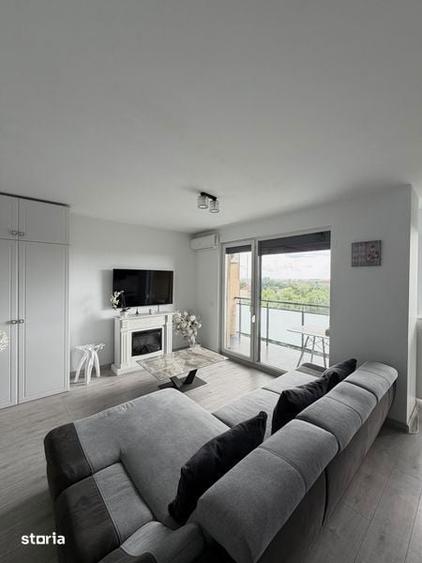 inchiriez apartamen cu 3 camere - 1