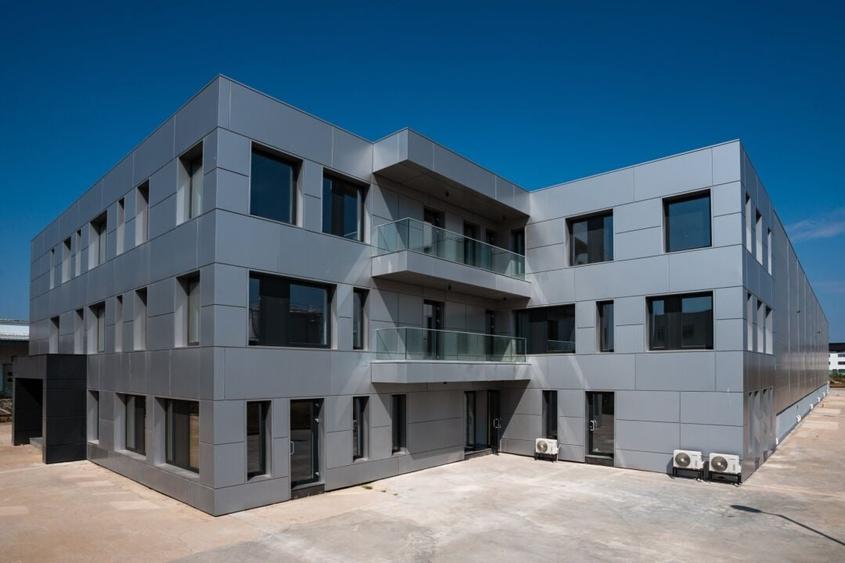 VANZARE HALA INDUSTRIALA / TERMINAL OTOPENI - 2