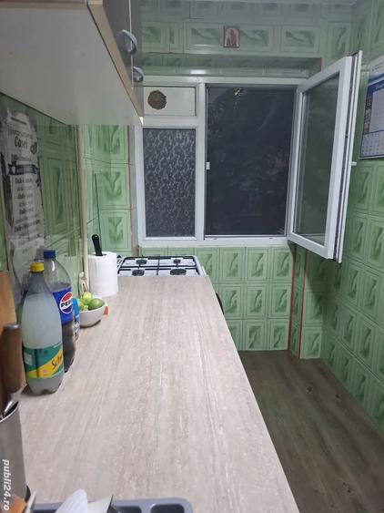 Apartament de vanzare - 3