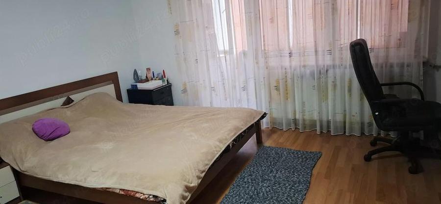 Proprietar inchiriez apartament cu 1 camera Zona Shopping City - 2