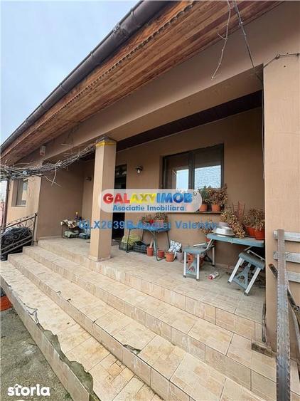 Casă cu 3 camere cu Teren 357 Mp în Central