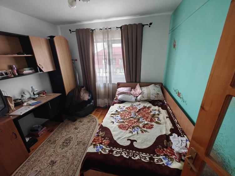 Apartament cu 3 camere ~ zona Dorobanti 1 ~ decomandat ~ 2 balcoane ~ renovat - 3