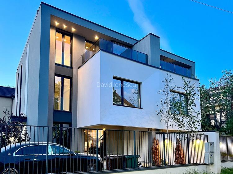 Casa noua de vanzare langa lacul Baneasa, la cheie, finsaje la alegere