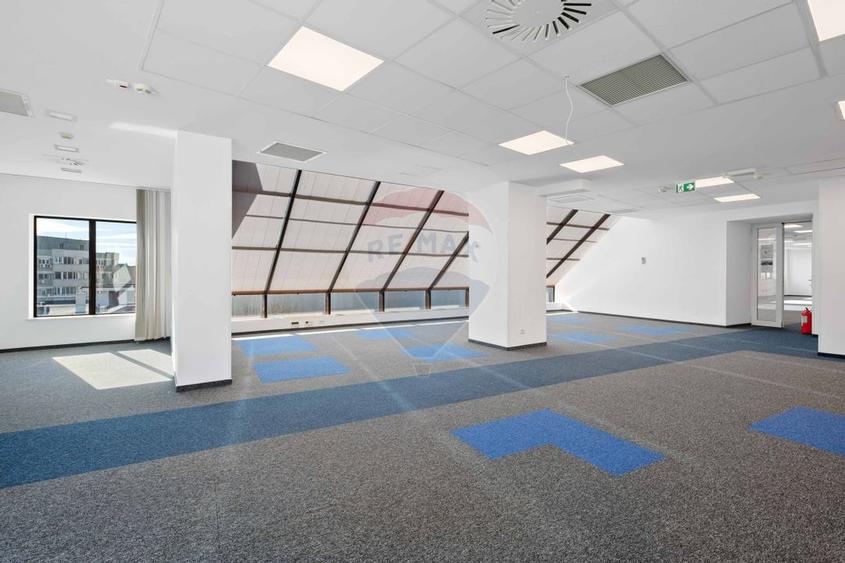 Spatiu de birouri in cladirea Unimed - 12