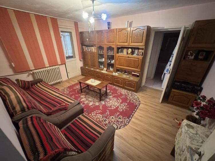 Apartament 2 camere zona Tomis Nord - 1