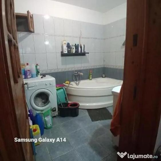 Blv BUCURESTI - casa P+1, 6cam, S-200mp - 155000 euro - 2