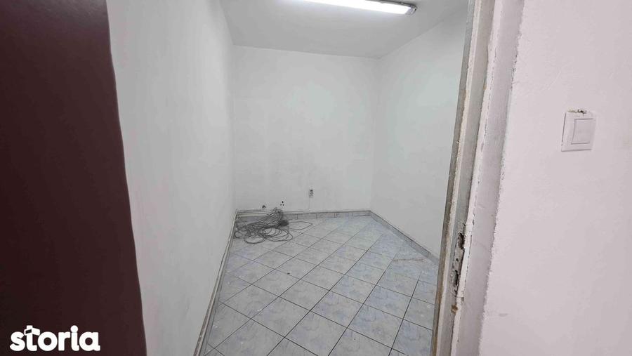 Spa?iu Comercial 330 mp. 12 mp.neg. Transilvaniei Rogerius - 6