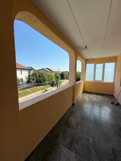 Casă cu 4 camere în Exterior Vest