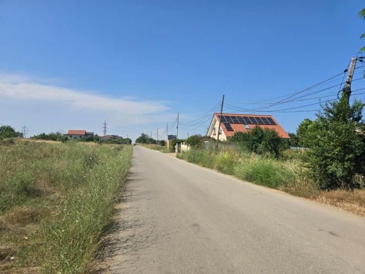 Teren de vanzare in Lazu, Cartierul Nou - 770 mp - 1