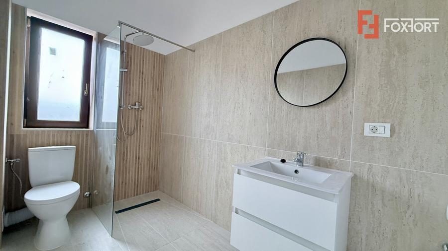 Duplex cu 4 camere cu Canalizare în Moșnița Veche