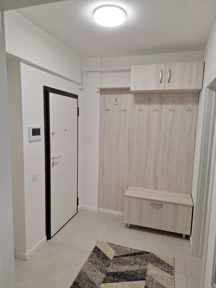 Apartament cu 2 camere decomandat în Vișani