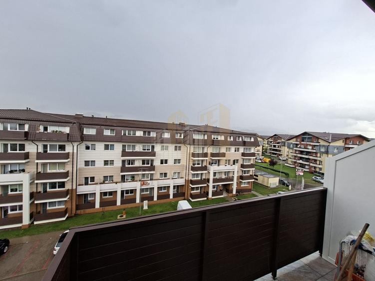 Apartament cu 2 camere semidecomandat, mobilat în Sânpetru