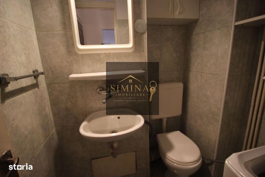Apartament cu 3 camere decomandat în Tudor