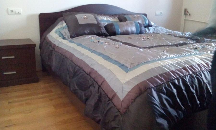 Apartament cu 3 camere decomandat în Nufărul
