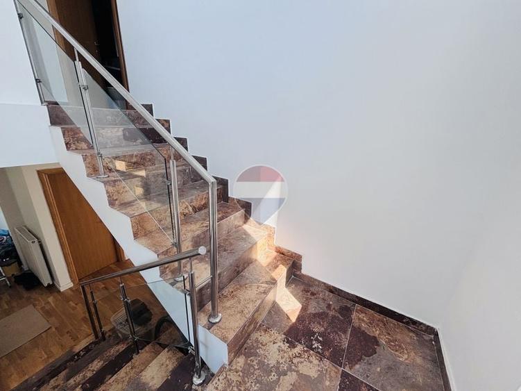 Duplex cu 4 camere cu Teren 179 Mp în Tunari