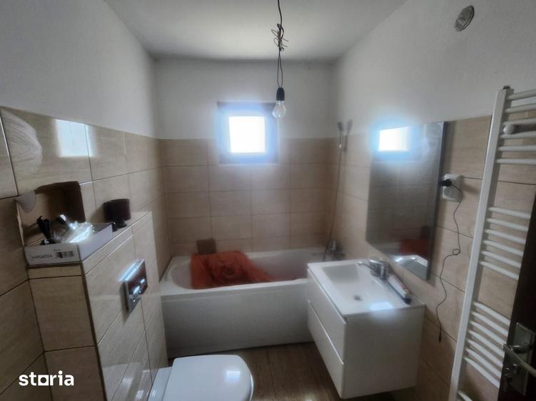 Casă cu 3 camere cu Teren 650 Mp în Lilieci