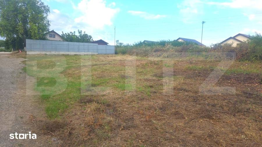 Teren de vanzare, 815 mp, deschidere 46 ml, zona Horpaz - 2