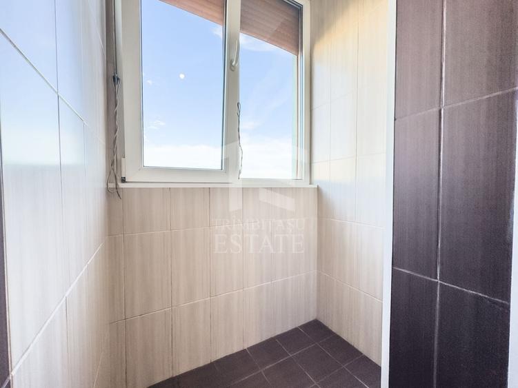 Apusului | Str Lacul Zanoaga | Pta Gorjului | Ghirlandei | 3 camere - 9