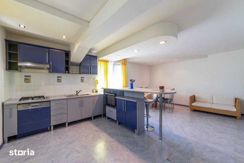 Casă cu 6 camere cu Teren 475 Mp în Găvana