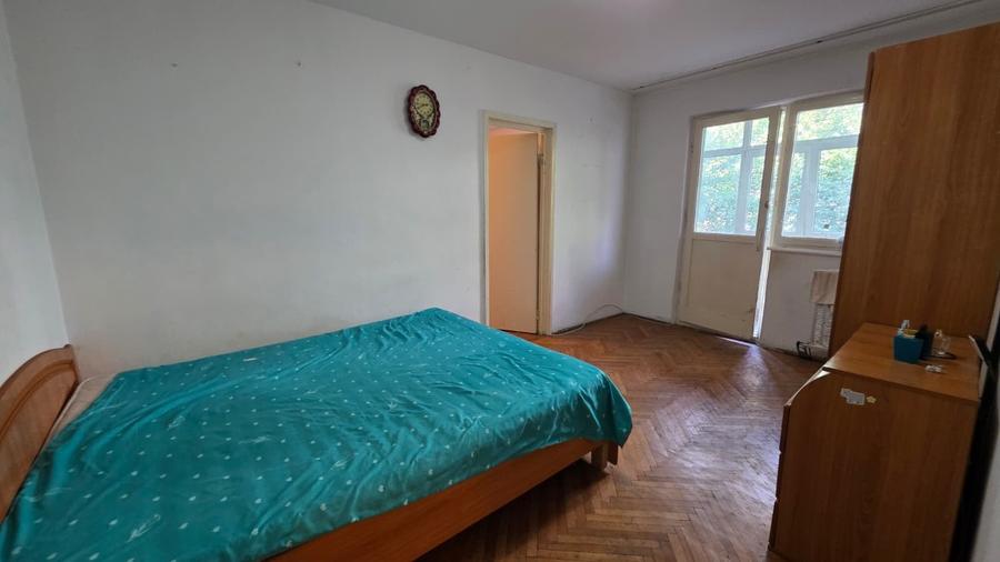 Apartament cu 2 camere semidecomandat în Narcisa