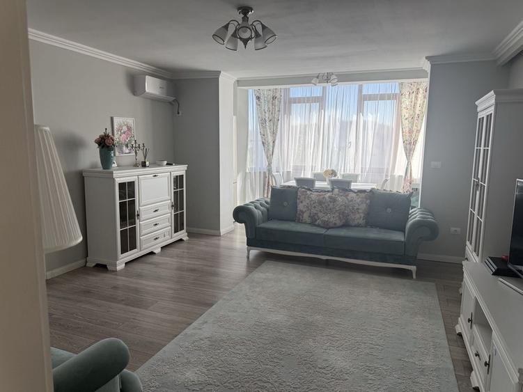 Apartament cu 2 camere semidecomandat în Central