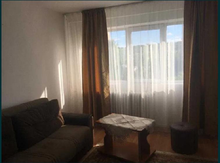 Apartament cu 2 camere semidecomandat în Alexandru cel Bun