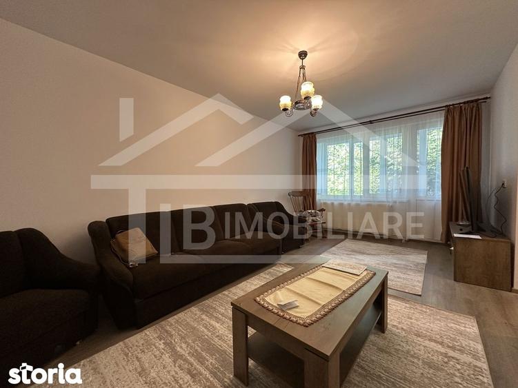 Apartament cu 3 camere în 22 Decembrie 1989