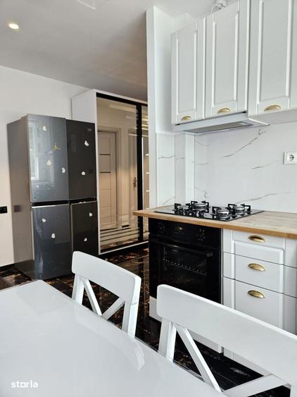 Apartament cu 2 camere decomandat în Calea București