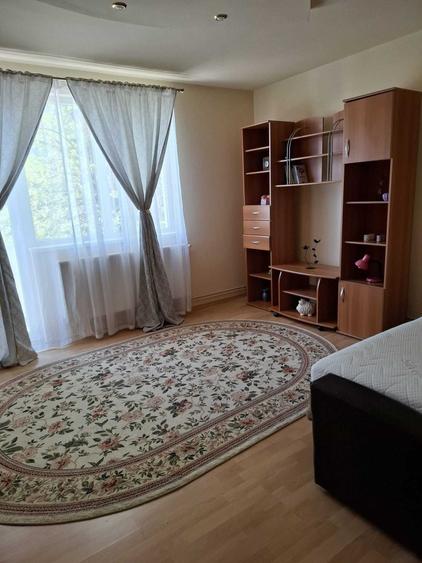 Garsonieră în Central