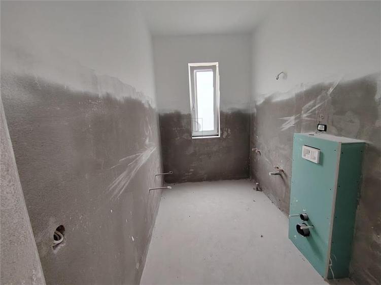 Duplex cu 5 camere cu Teren 330 Mp în Moșnița Nouă