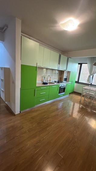 Apartament cu 2 camere nedecomandat în Dămăroaia