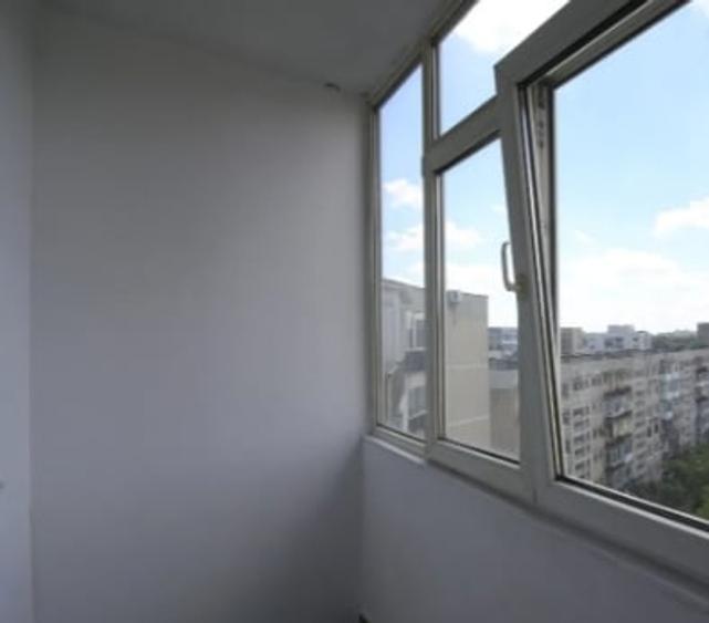 Tineretului Metrou, PIATA NORILOR ,TIMPURI Noi Amenajat,LIBER! - 5