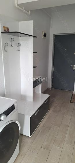 Inchiriez garsoniera zona metrou