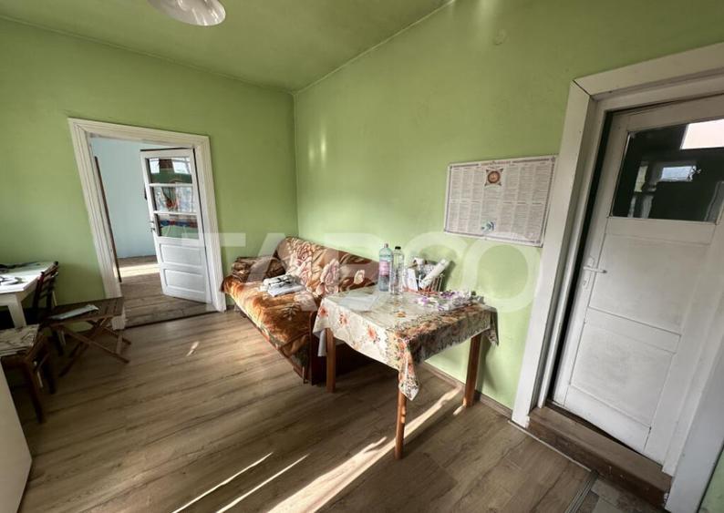 Casa de vanzare 2 camere 75mpu teren liber 982 mp anexe Sat - 8