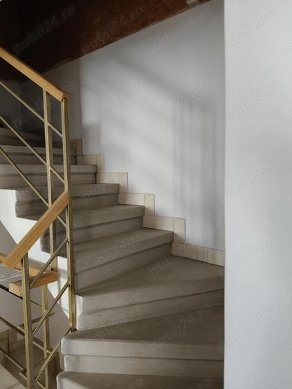 Vanzare casa aprox.3min Targovi?te - 9