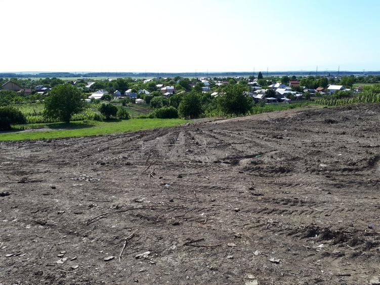 Vand teren intravilan la iesire din Slatina-sat Proaspeti - 3
