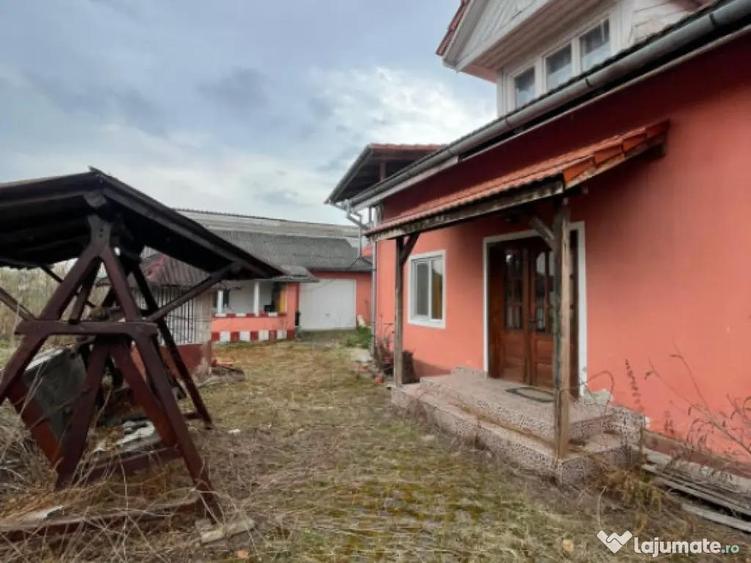 Casa P+M cu 2 corpuri, garaj ?i teren generos ~23 ari - 7