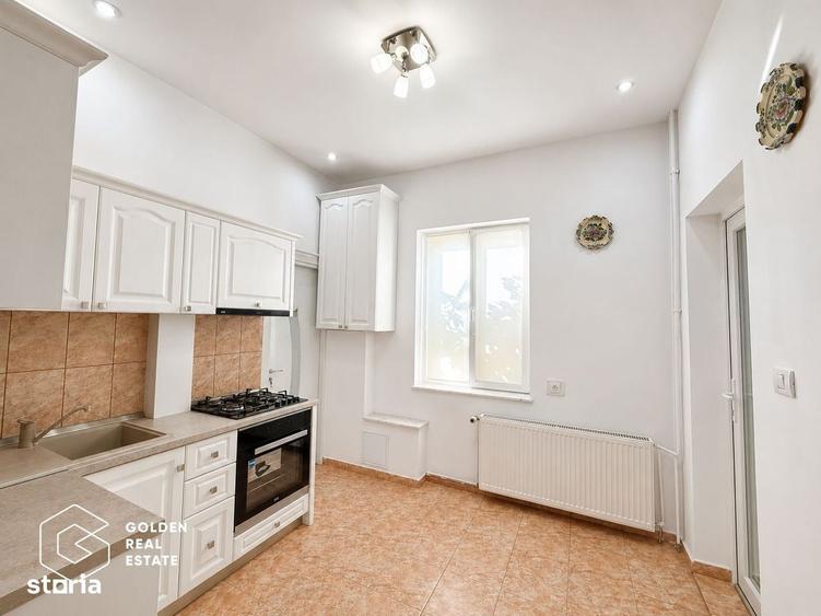 Apartament cu 3 camere în Central