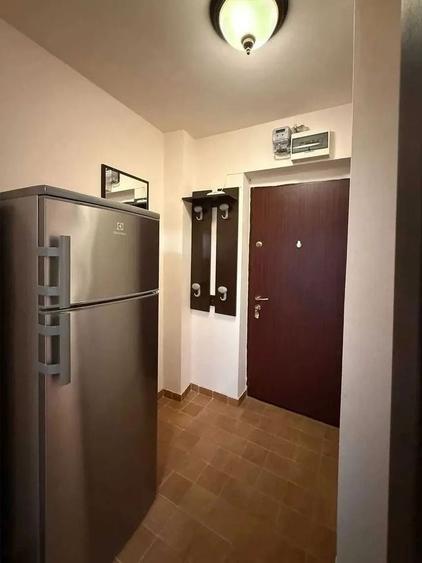 Apartament 4 camere ideal birou, showroom sau sediu firmă - 4