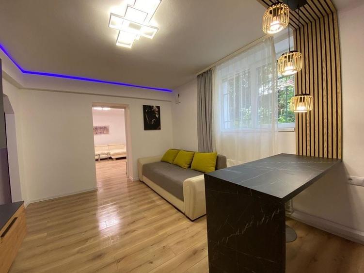 Se oferă în chirie apartament cu două camere ultracentral. - 4