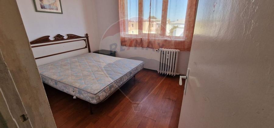 Apartament DE INCHIRIAT cu 2 camere decomandate, zona Narcisa - 4
