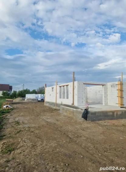 Case de vanzare in Botiz judetul Satu Mare in stare de executie. - 2