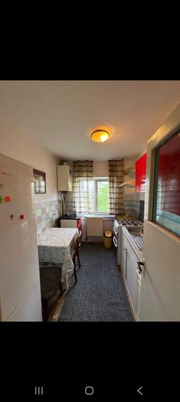 Apartament de inchiriat camere decomandat - 1