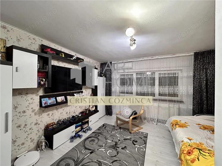 Apartament 2 camere decomandat, Democratiei, Ploiesti - 13