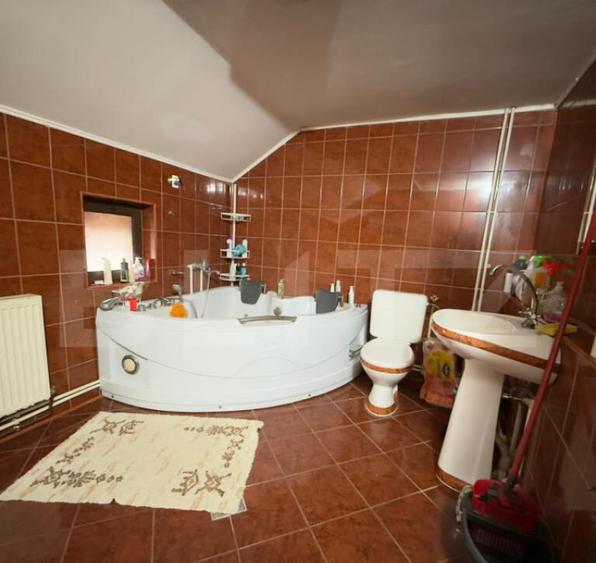 Casa de vanzare, la 11 km de Targu Jiu - 7