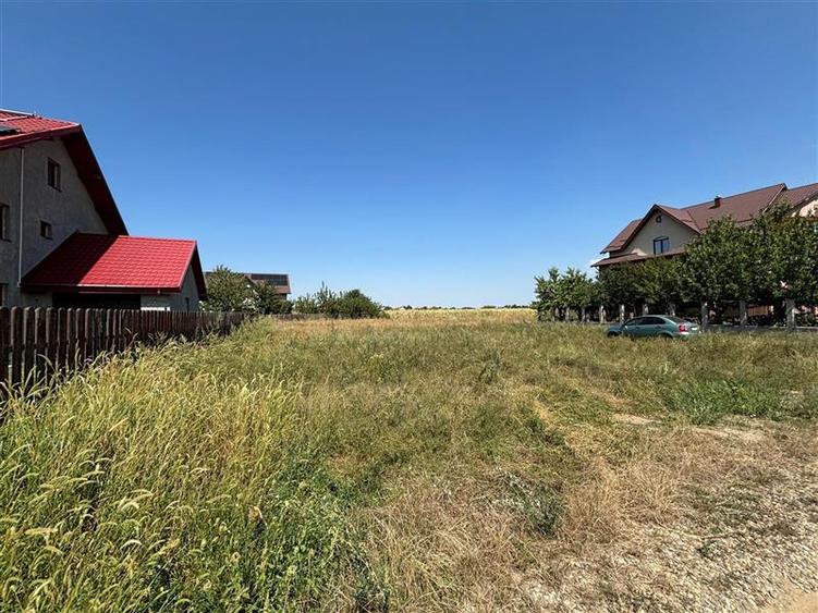 Teren intravilan 700 mp, deschidere 28 ml, zona Bogdan Voda - 4