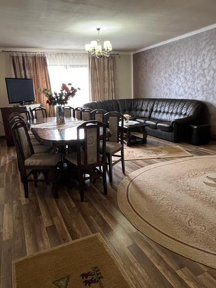 Vand casa plus afacere profitabila cu o vechime de 20 de ani in Bujac - 11